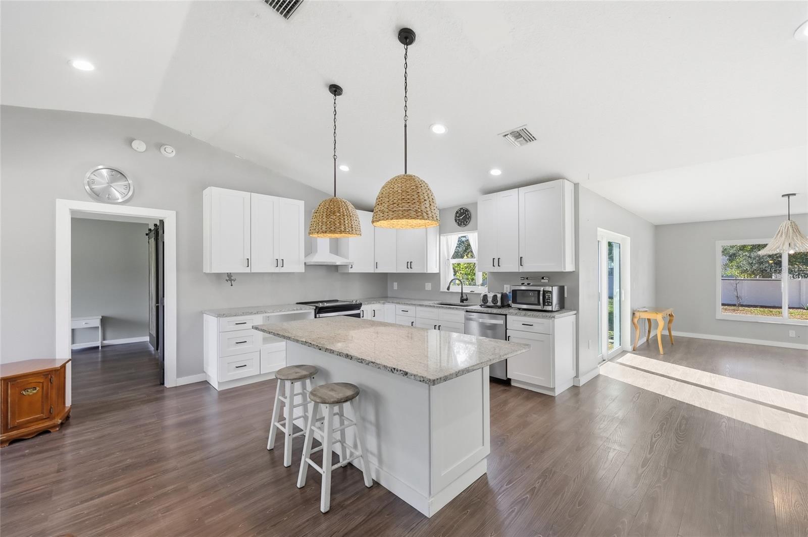 Image 8 of 28 For 1380 9th Avenue