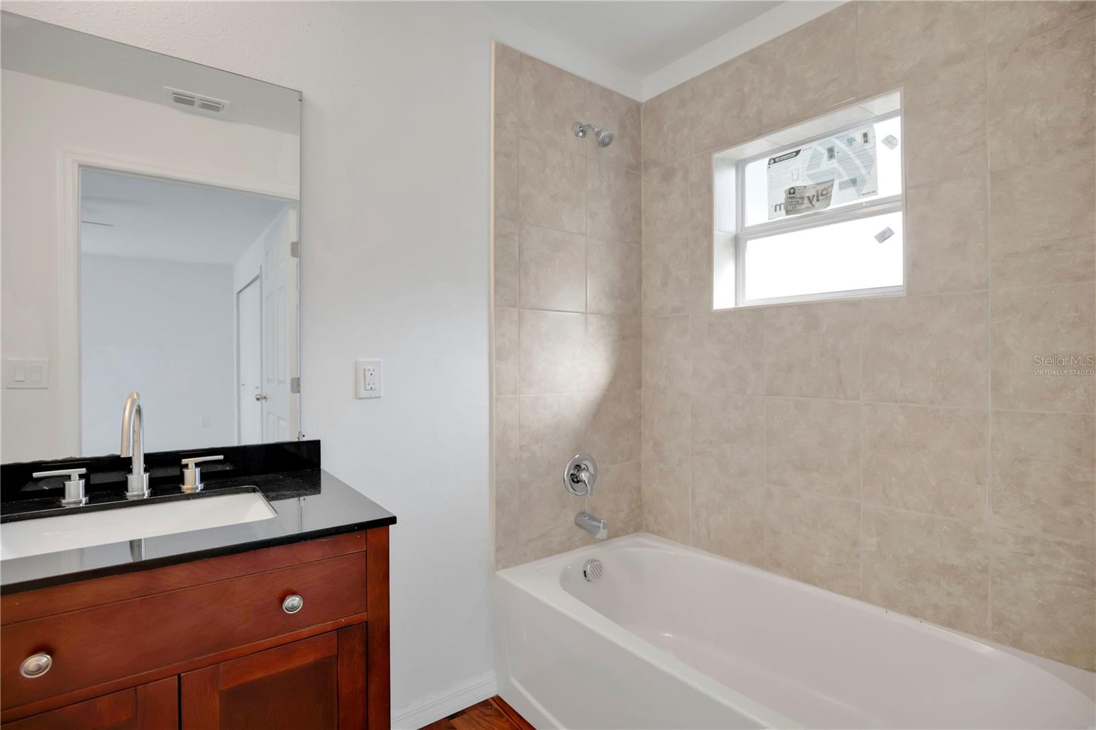 Image 16 of 29 For 776 Broadway Street