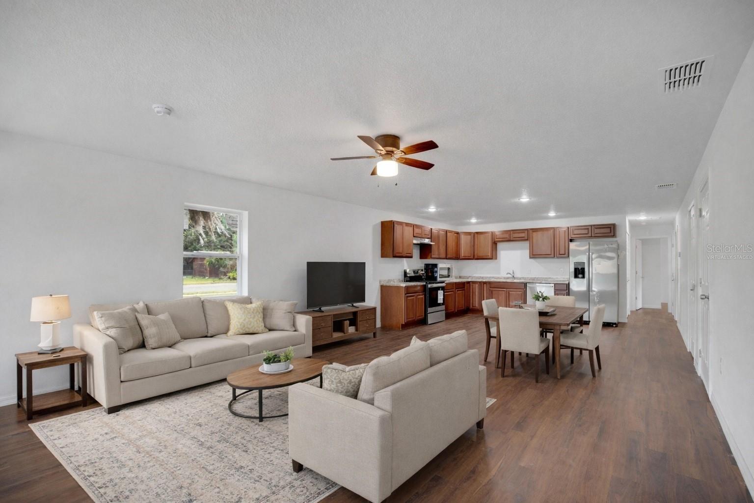 Image 7 of 29 For 776 Broadway Street