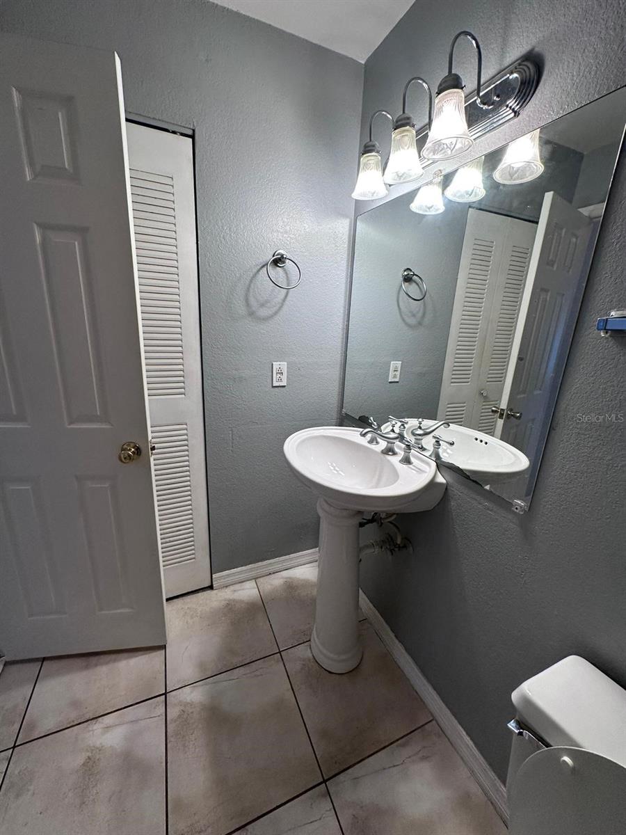 Image 4 of 10 For 1051 Hiawassee Road 2134