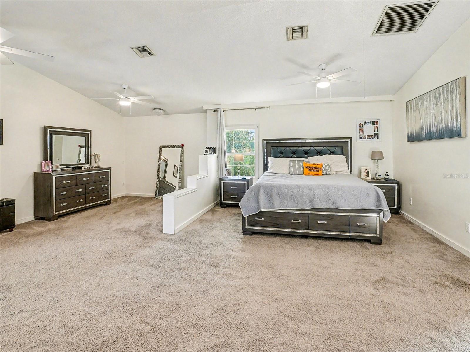 Image 23 of 37 For 3108 Harrison Avenue