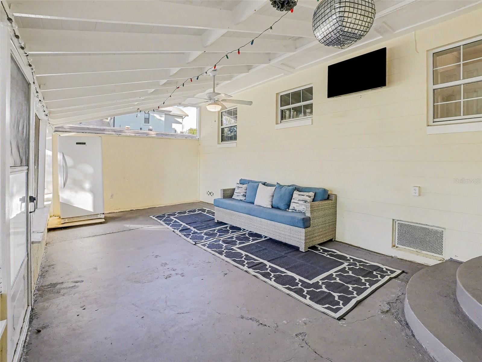 Image 30 of 37 For 3108 Harrison Avenue