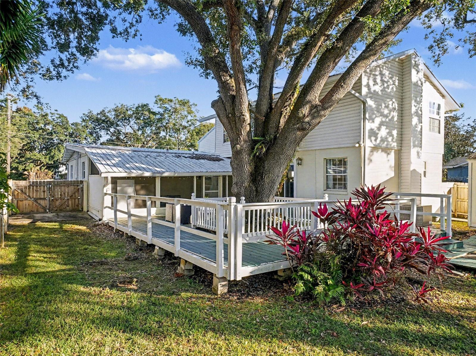 Image 33 of 37 For 3108 Harrison Avenue