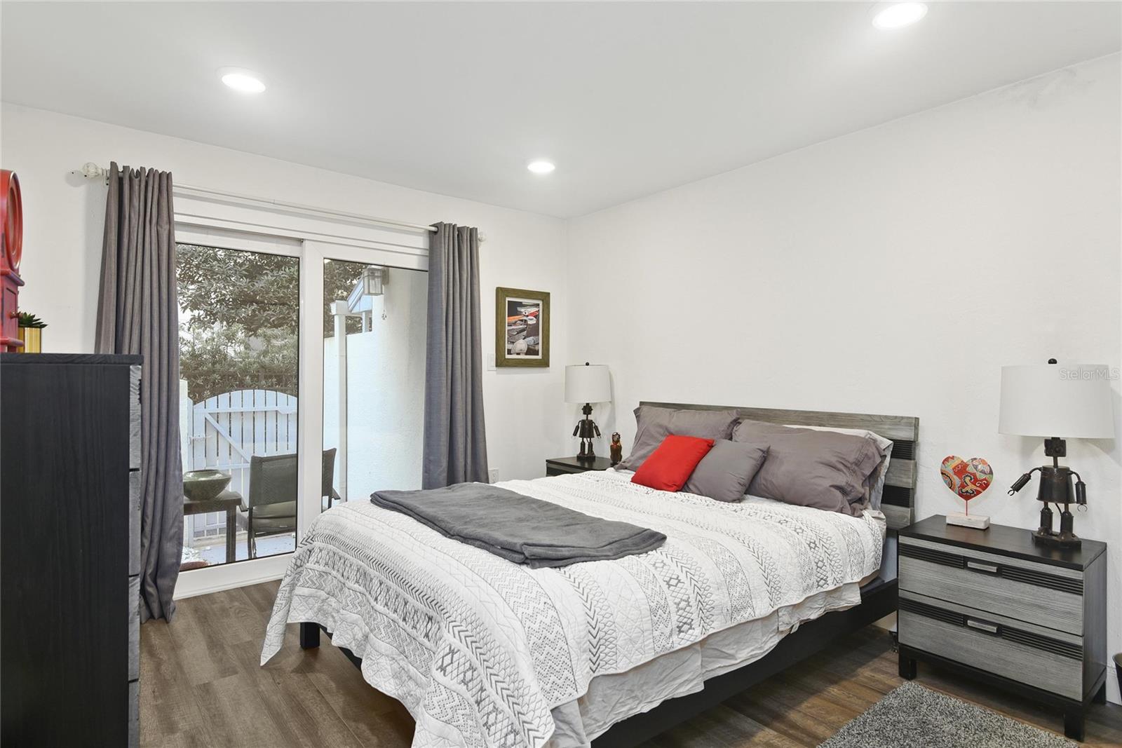 Image 19 of 25 For 101 Interlachen Avenue 104