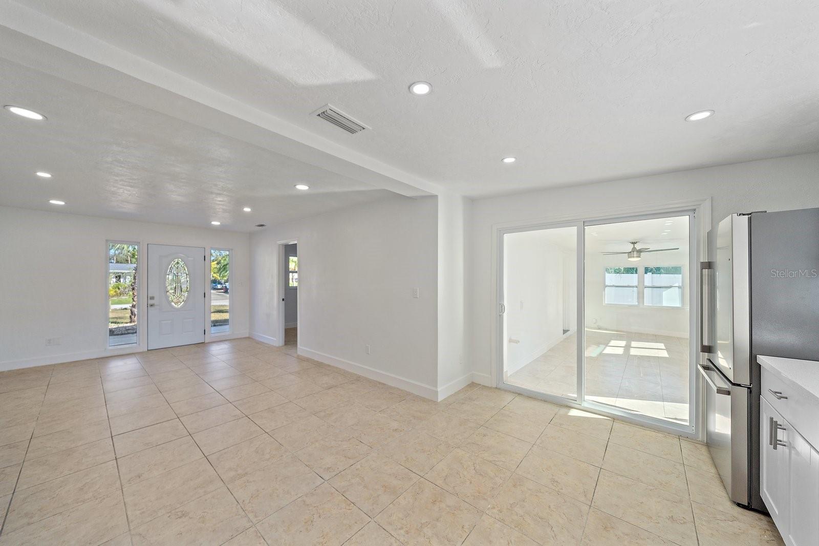 Image 6 of 25 For 2138 Pine Terrace