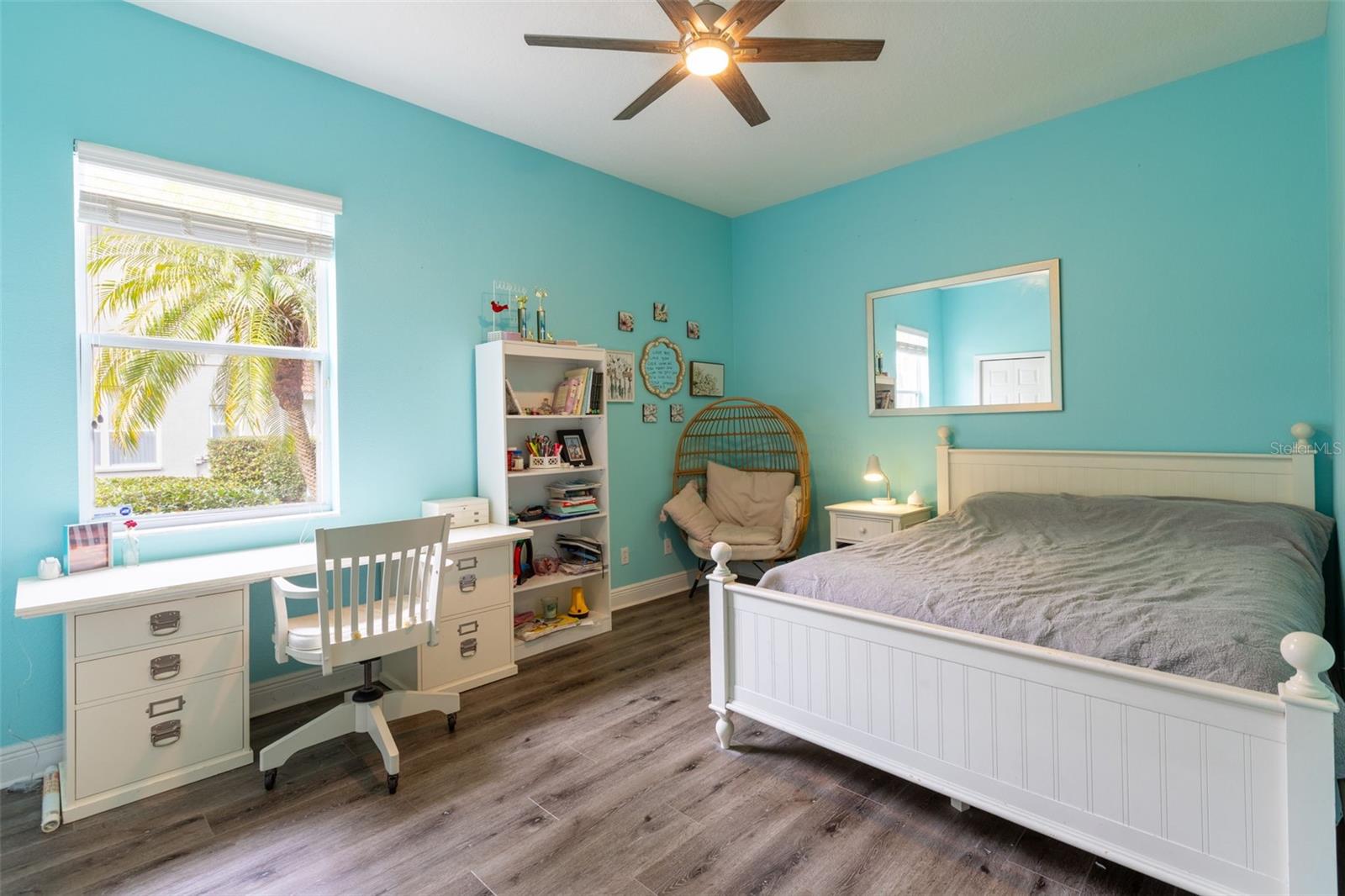 Image 14 of 17 For 1084 Shadowmoss Circle