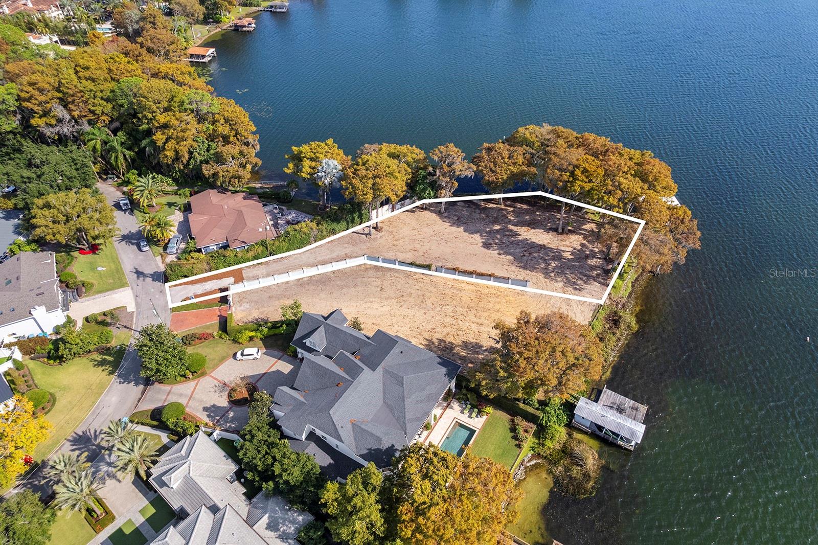 Image 7 of 10 For 127 Whitecaps Circle