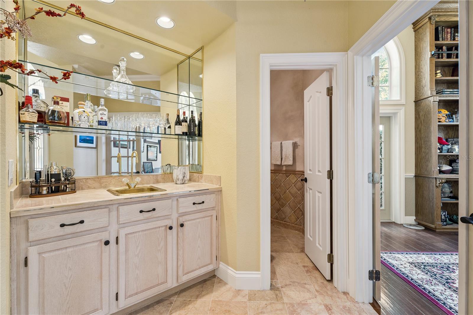 Image 20 of 36 For 9054 Shawn Park Place