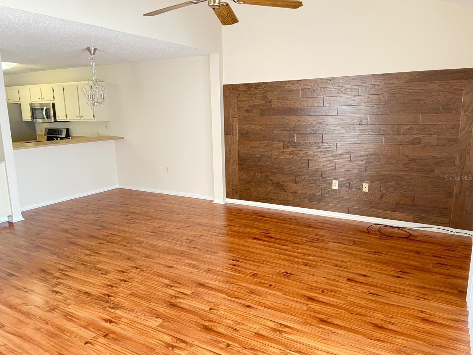 Image 10 of 16 For 5061 Ernst Court 11