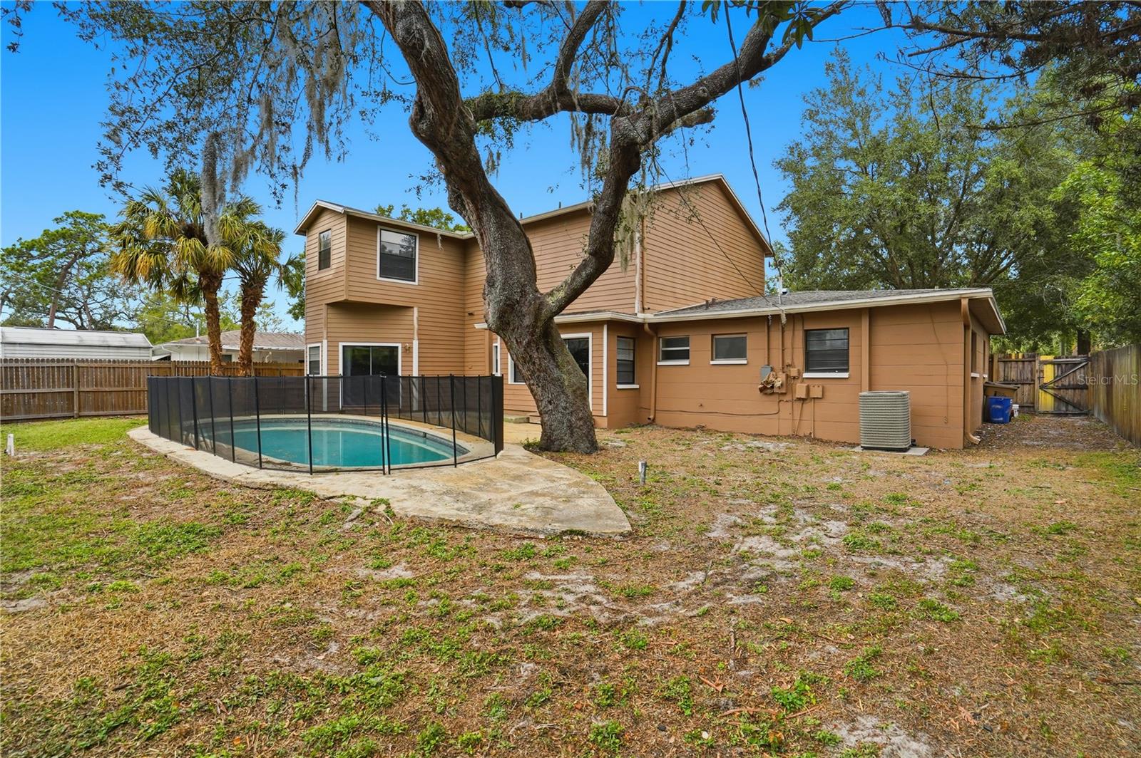 Image 38 of 43 For 405 Park Ridge Avenue