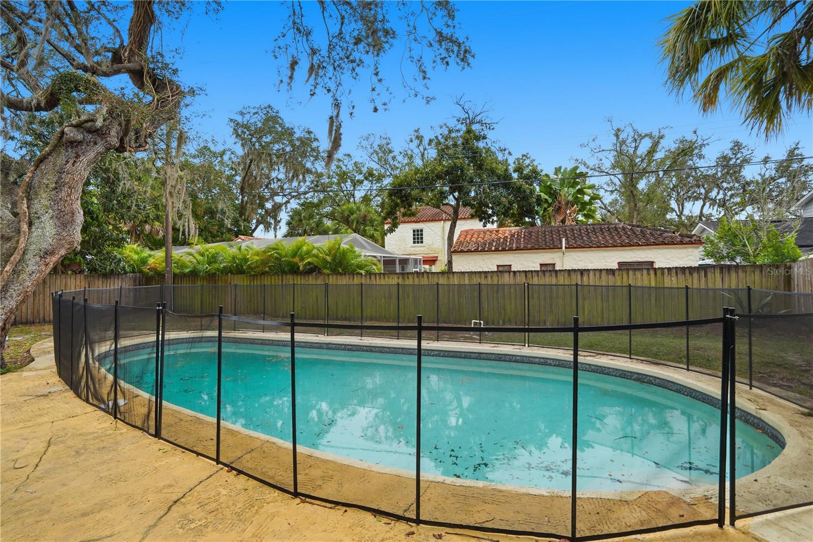 Image 40 of 43 For 405 Park Ridge Avenue