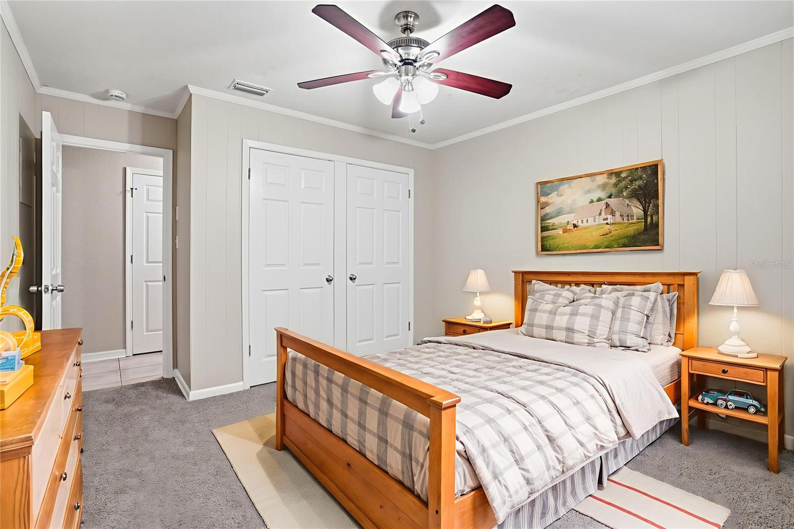 Image 5 of 43 For 405 Park Ridge Avenue