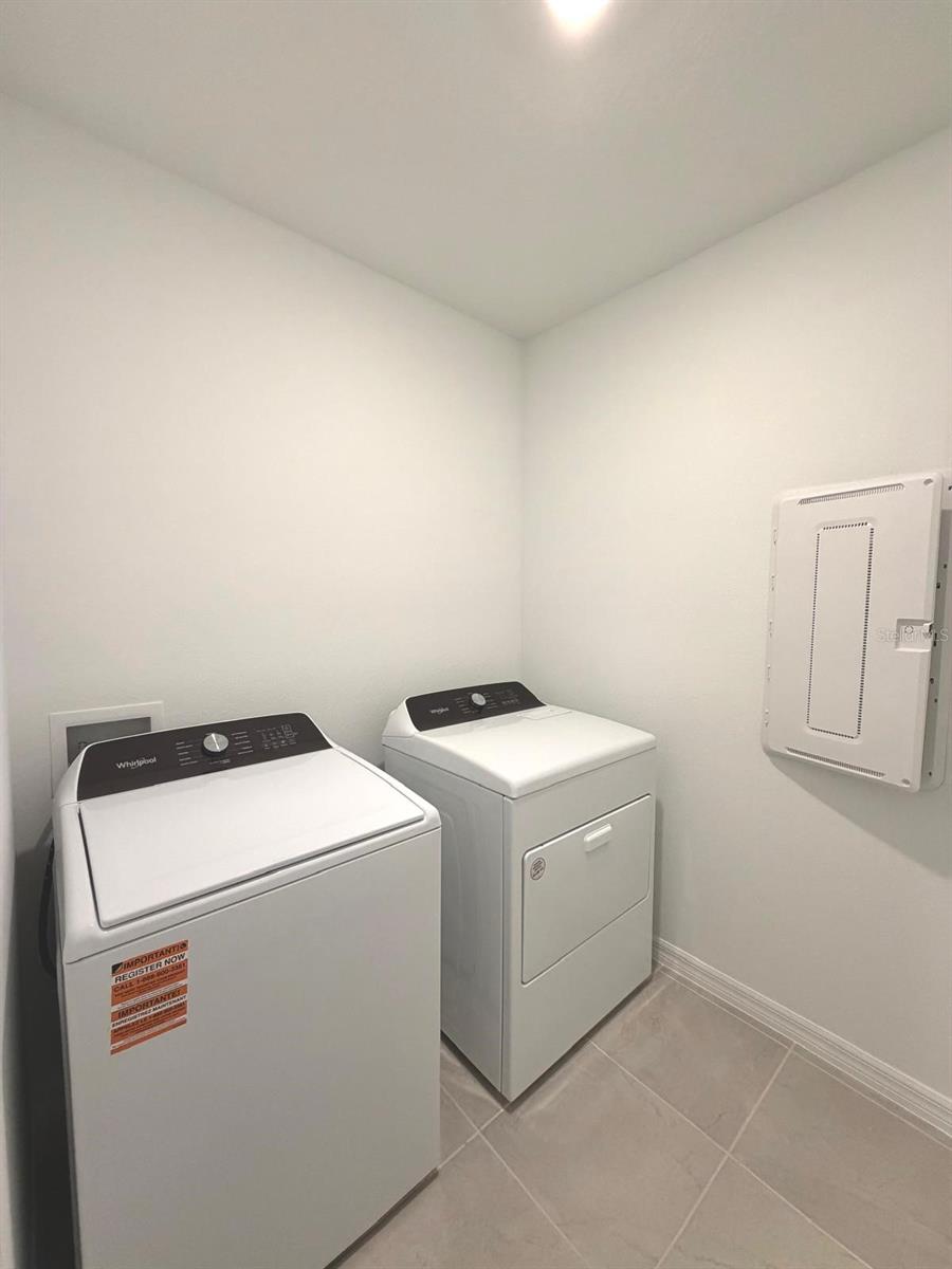 Image 22 of 31 For 4555 Windy Oak Way