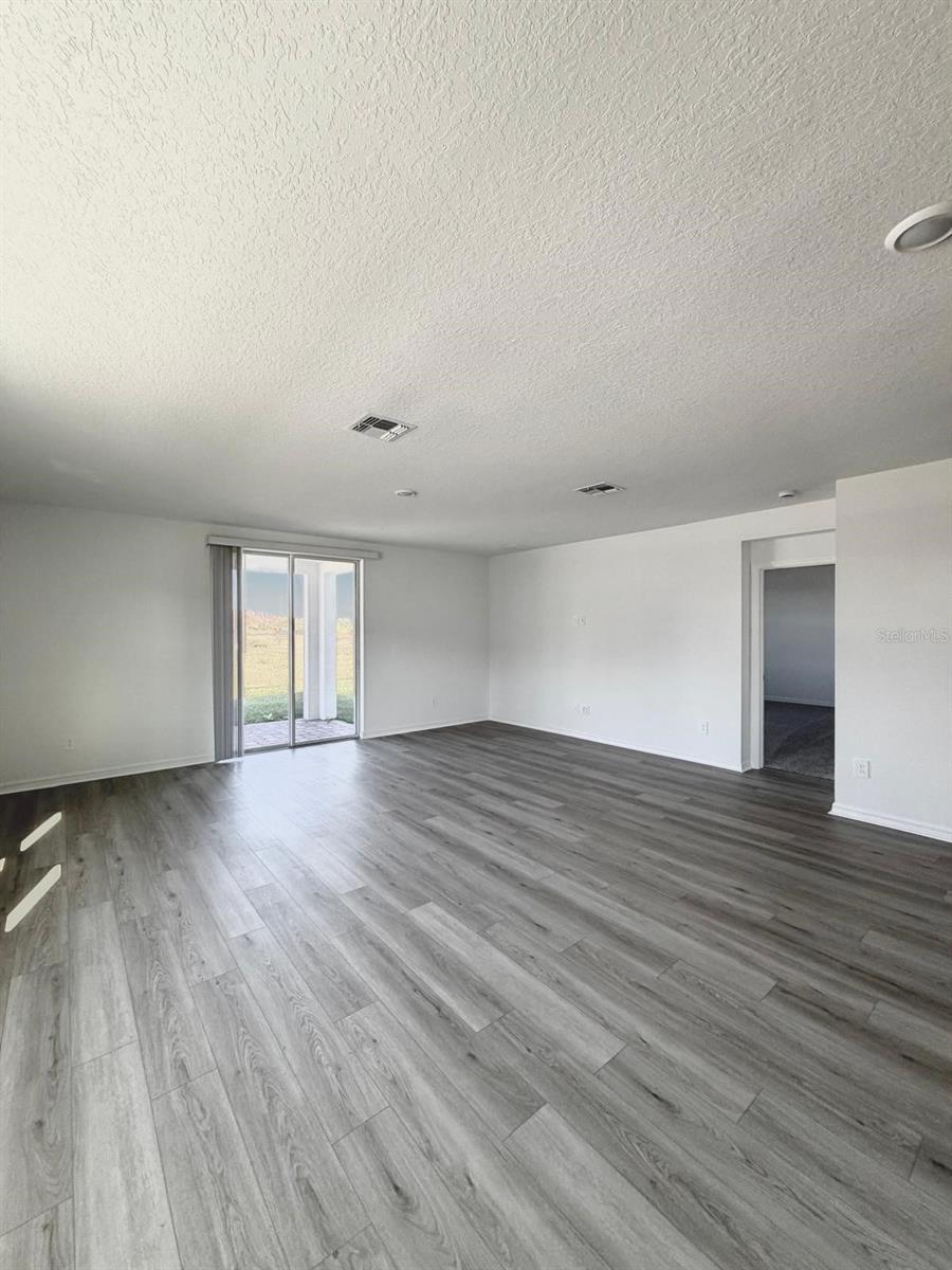 Image 7 of 31 For 4555 Windy Oak Way