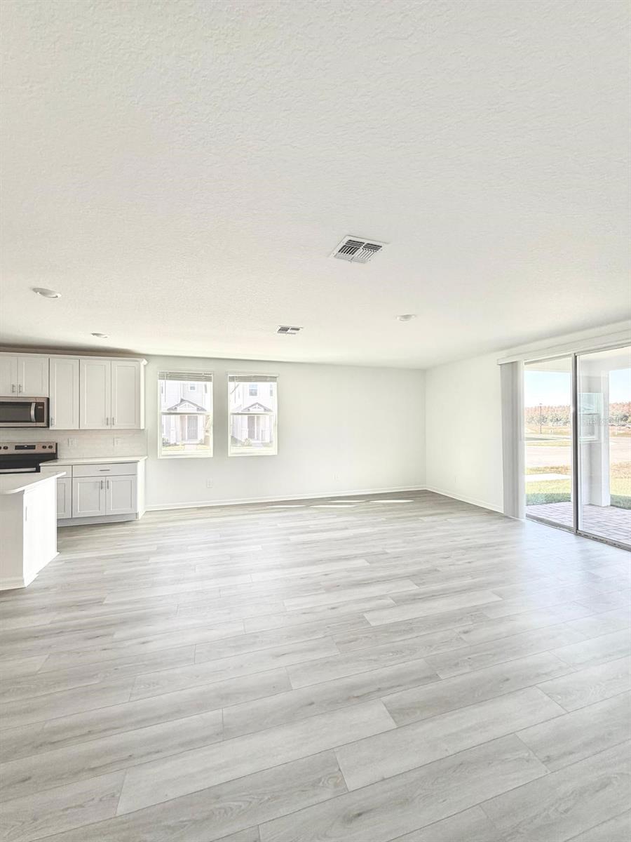 Image 8 of 31 For 4555 Windy Oak Way