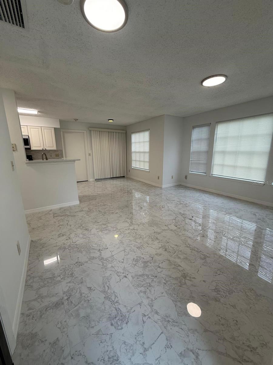 Image 14 of 24 For 1089 Hiawassee Road 314