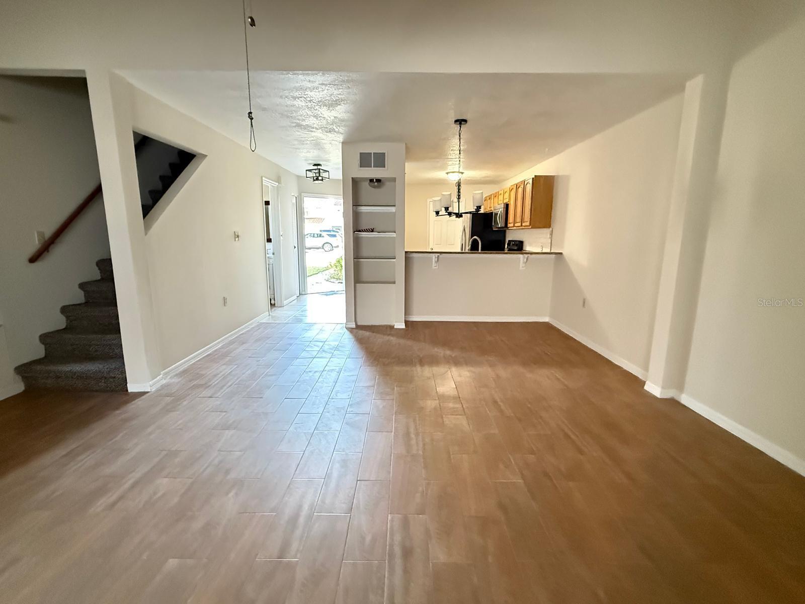 Image 17 of 19 For 5050 Ernst Court 17