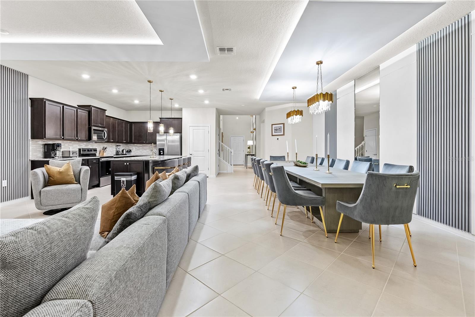 Image 20 of 100 For 15961 Cape Coral Loop