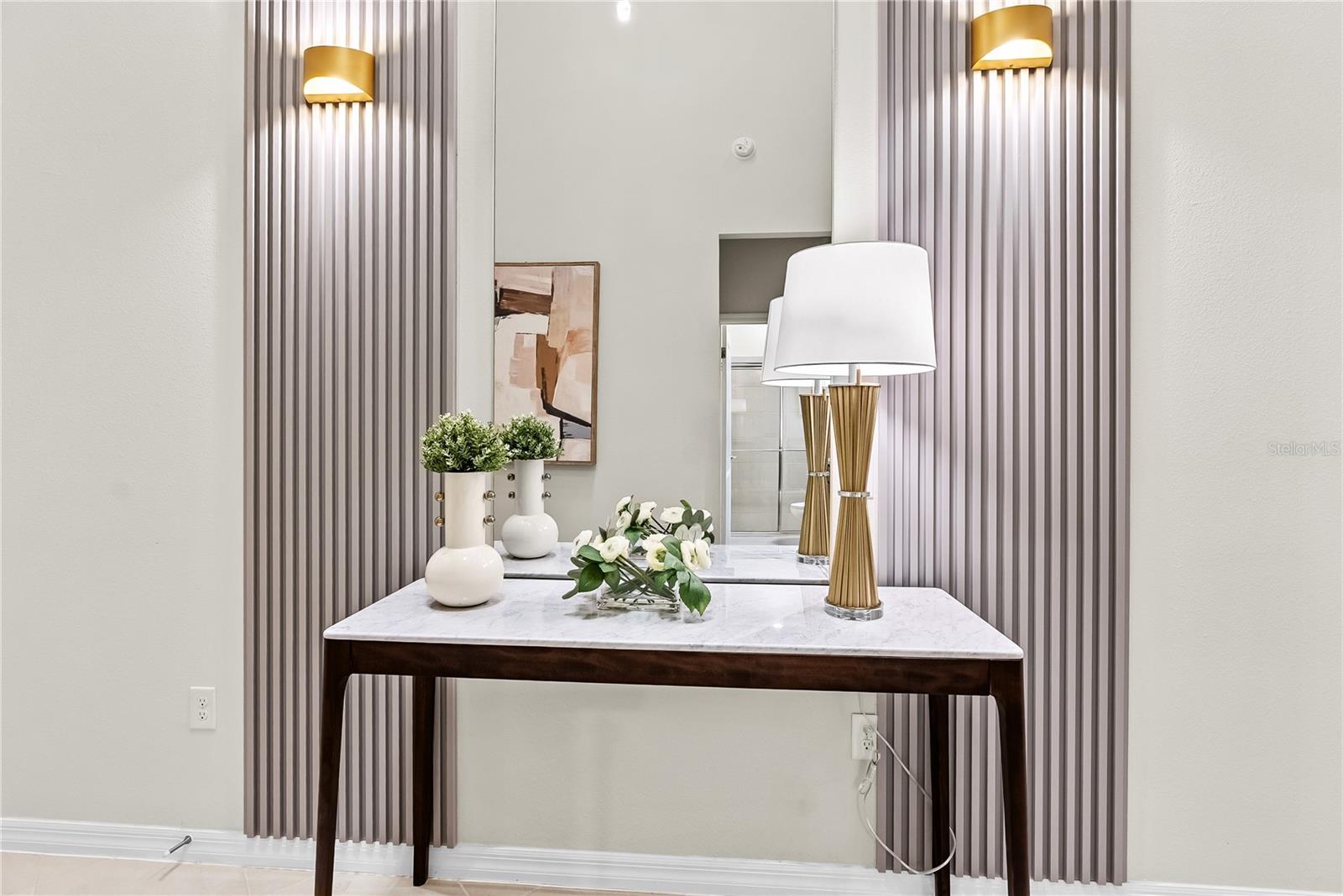 Image 3 of 100 For 15961 Cape Coral Loop