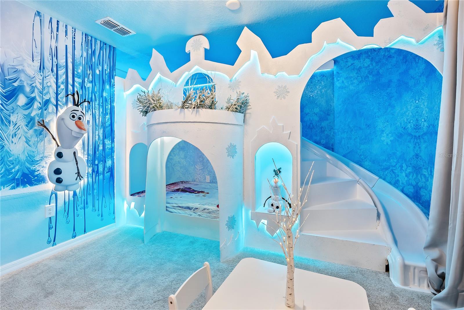 Image 65 of 100 For 15961 Cape Coral Loop