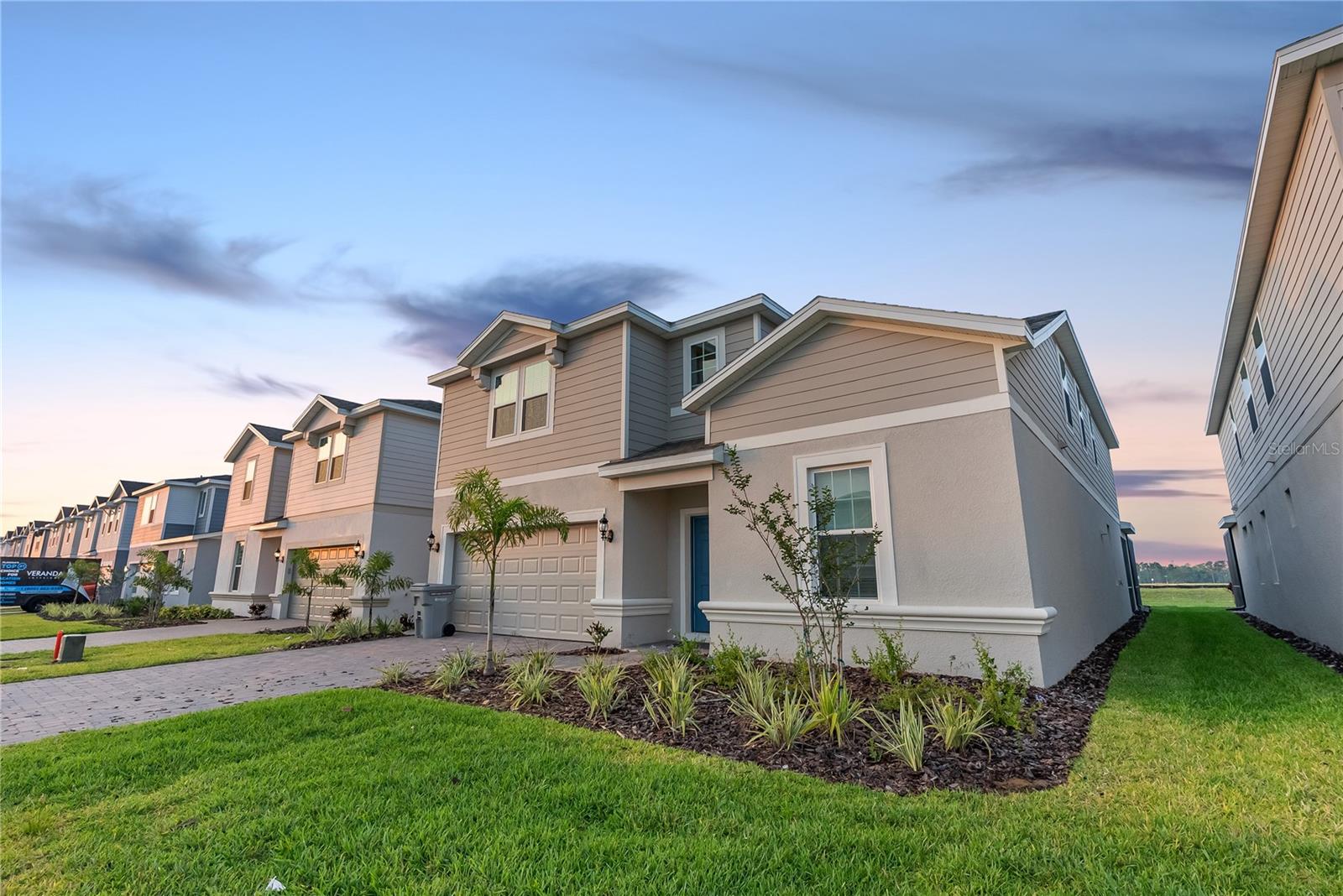 Image 91 of 100 For 15961 Cape Coral Loop