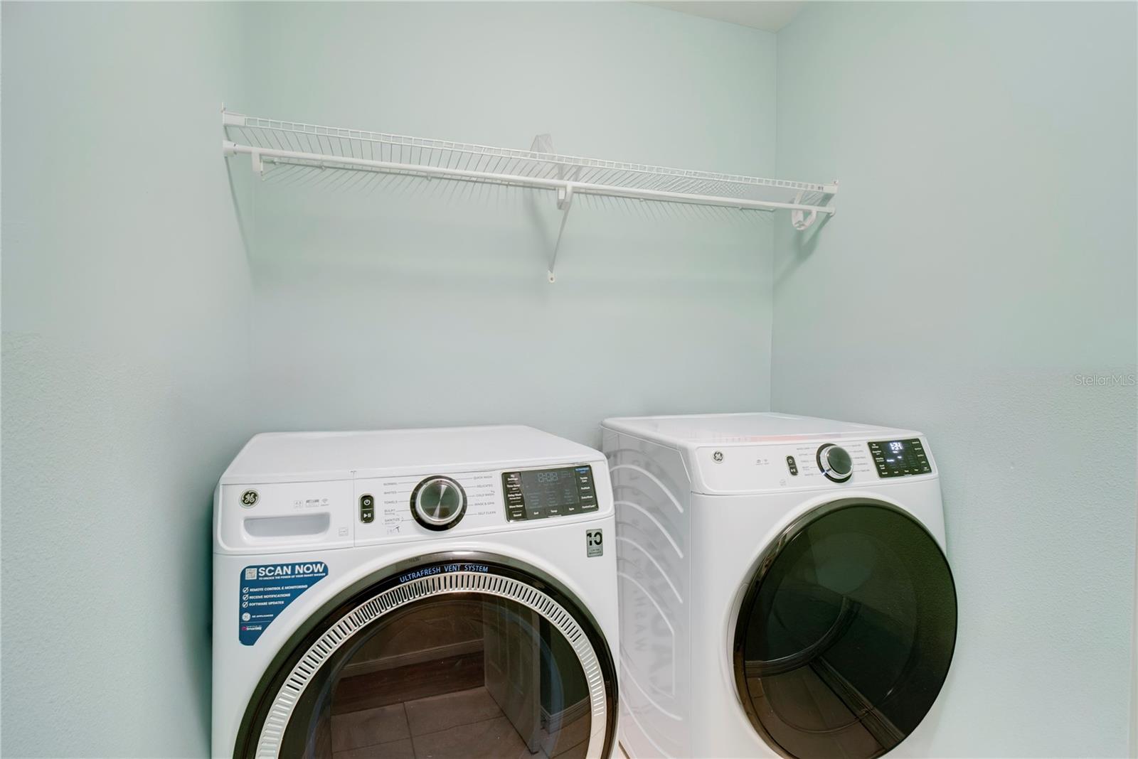 Image 26 of 39 For 719 River Grass Lane