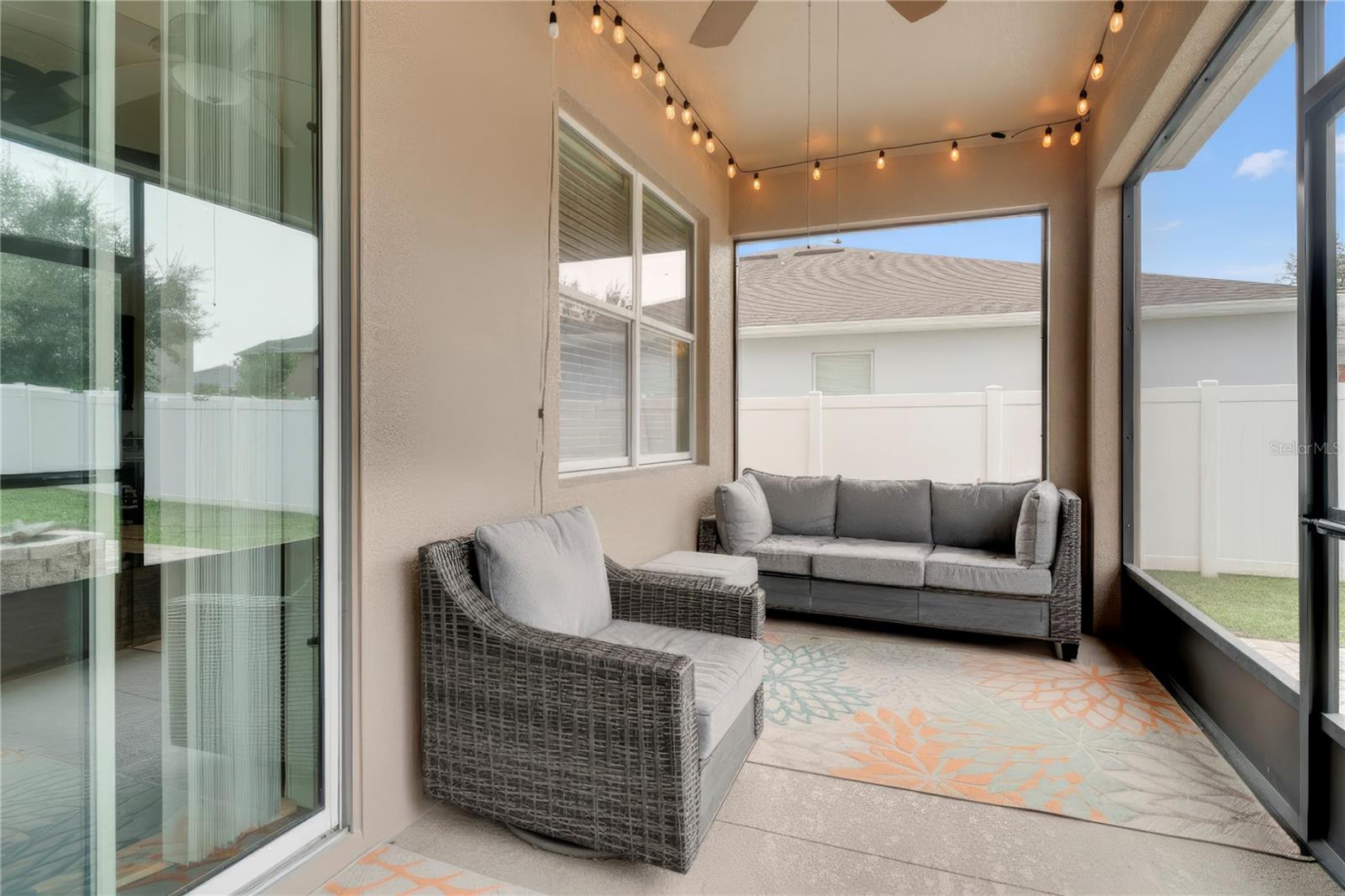 Image 27 of 39 For 719 River Grass Lane