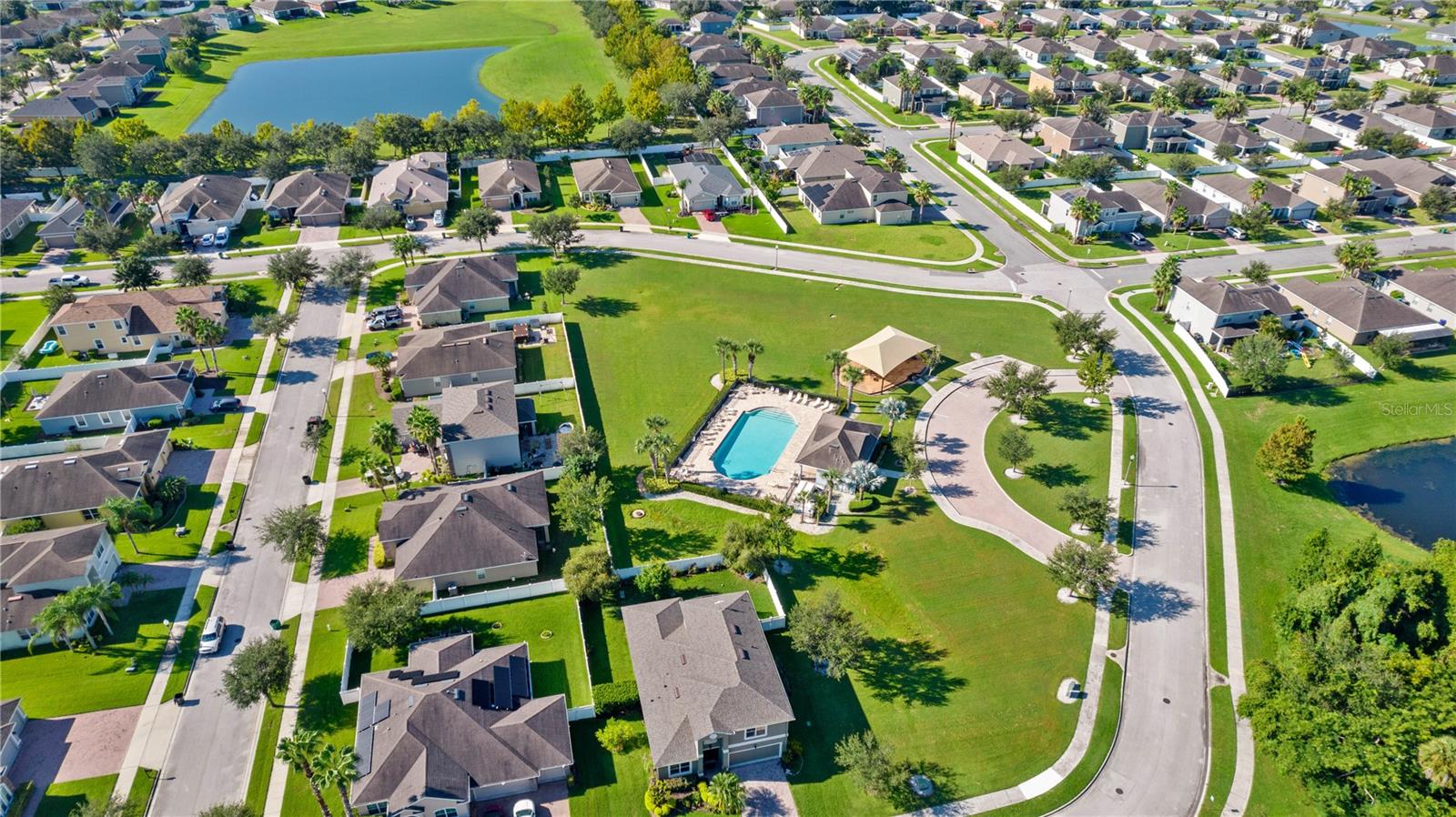 Image 36 of 39 For 719 River Grass Lane