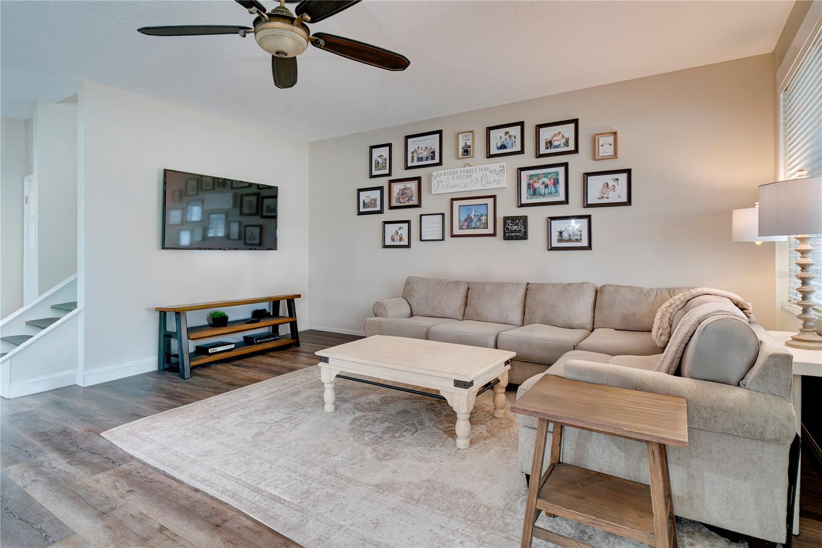 Image 9 of 39 For 719 River Grass Lane