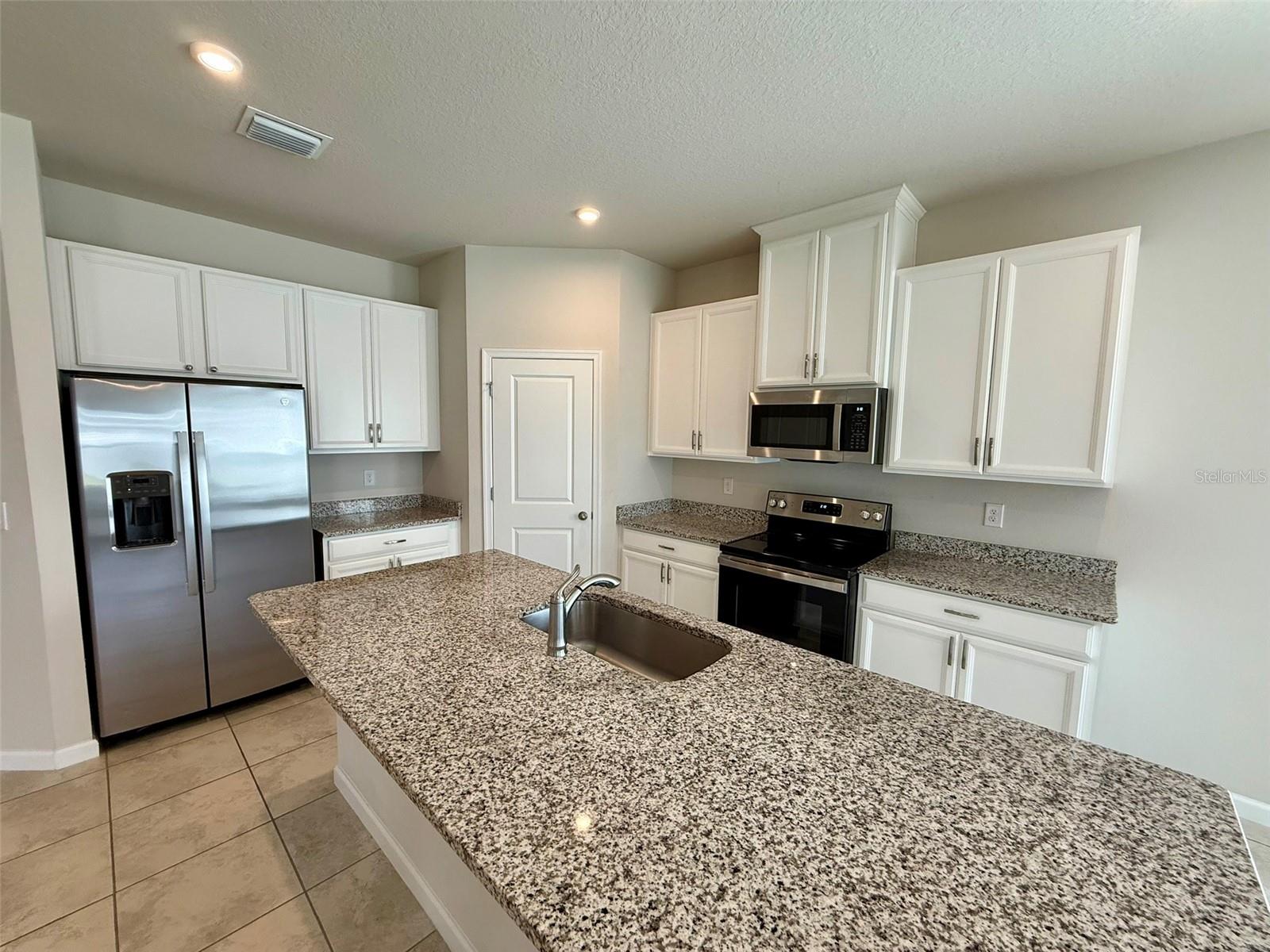 Image 4 of 17 For 5576 Vigo Loop