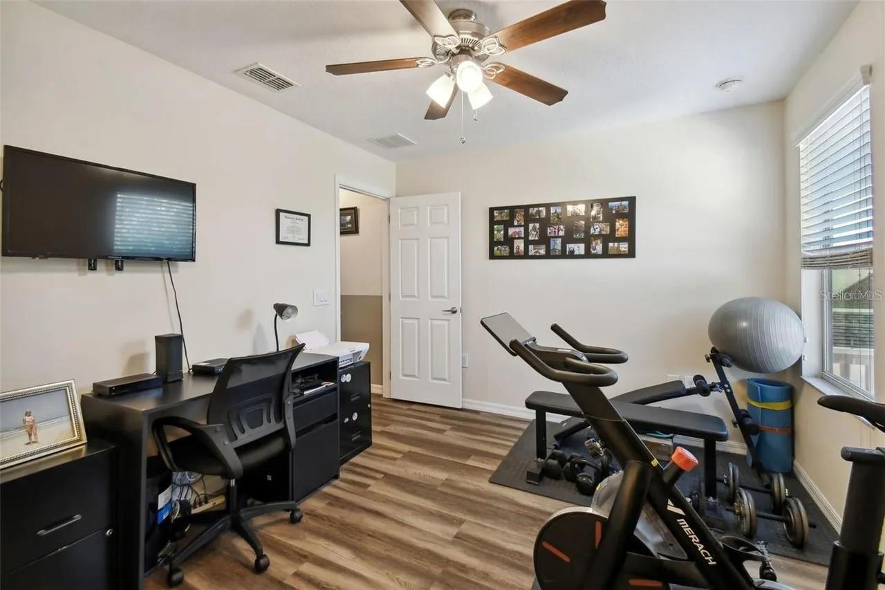 Image 15 of 29 For 14090 Avenue Of The Groves