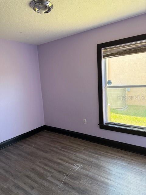 Image 20 of 21 For 937 Picardy Drive