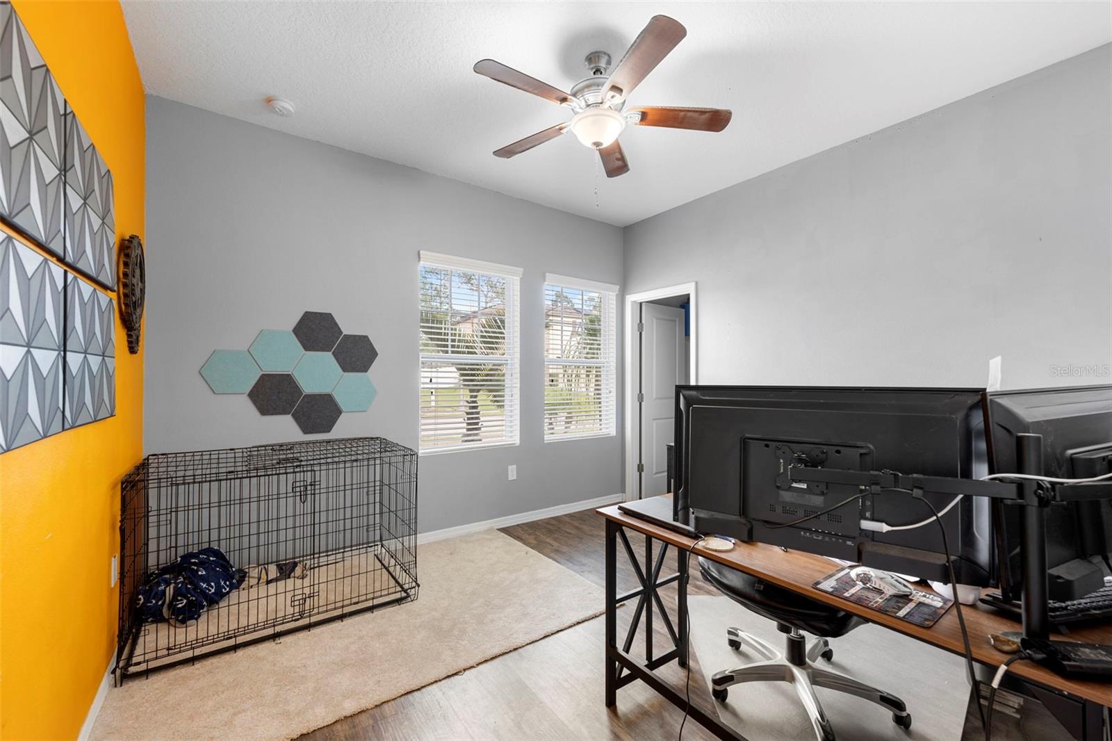 Image 19 of 42 For 977 Lancelot Drive