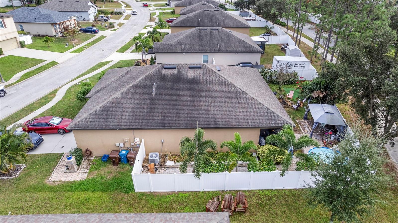 Image 34 of 42 For 977 Lancelot Drive