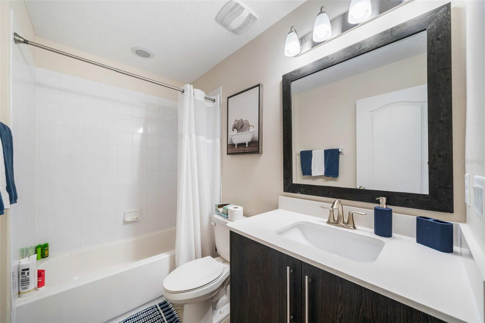 Image 20 of 33 For 199 Macaulay S Cove