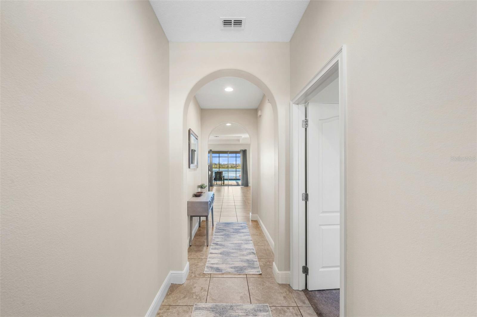 Image 9 of 33 For 199 Macaulay S Cove