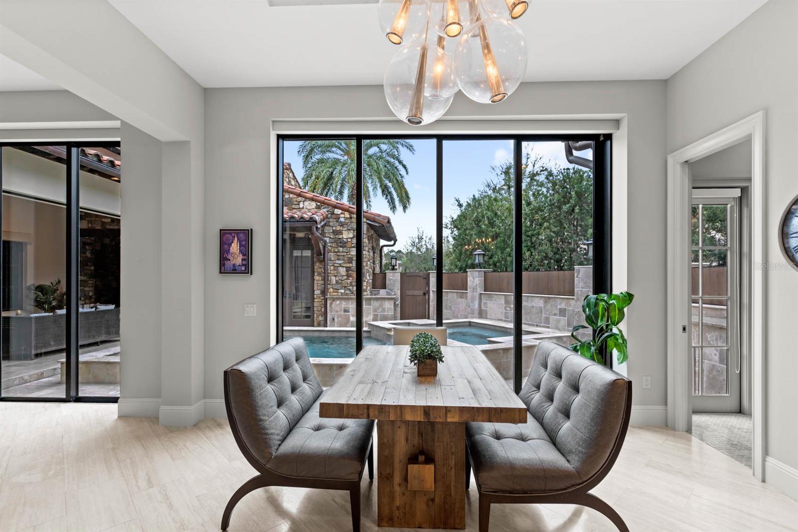 Image 14 of 39 For 9743 Lounsberry Circle