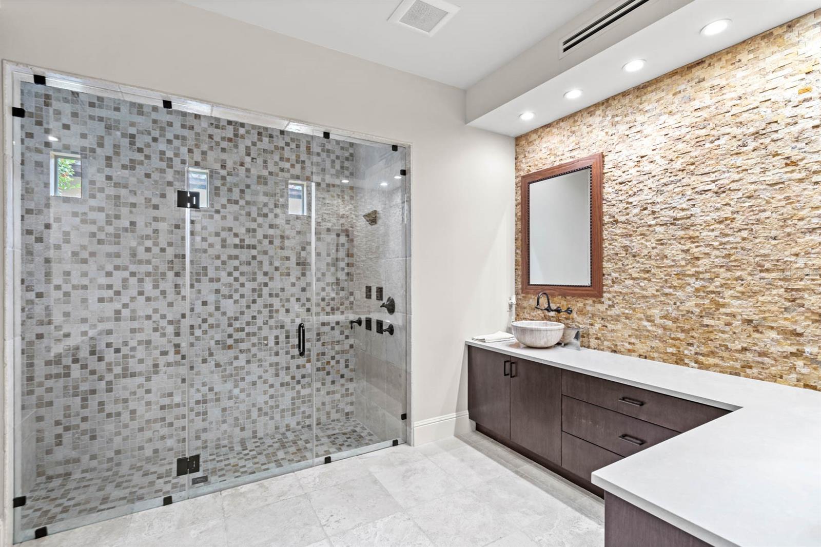 Image 19 of 39 For 9743 Lounsberry Circle