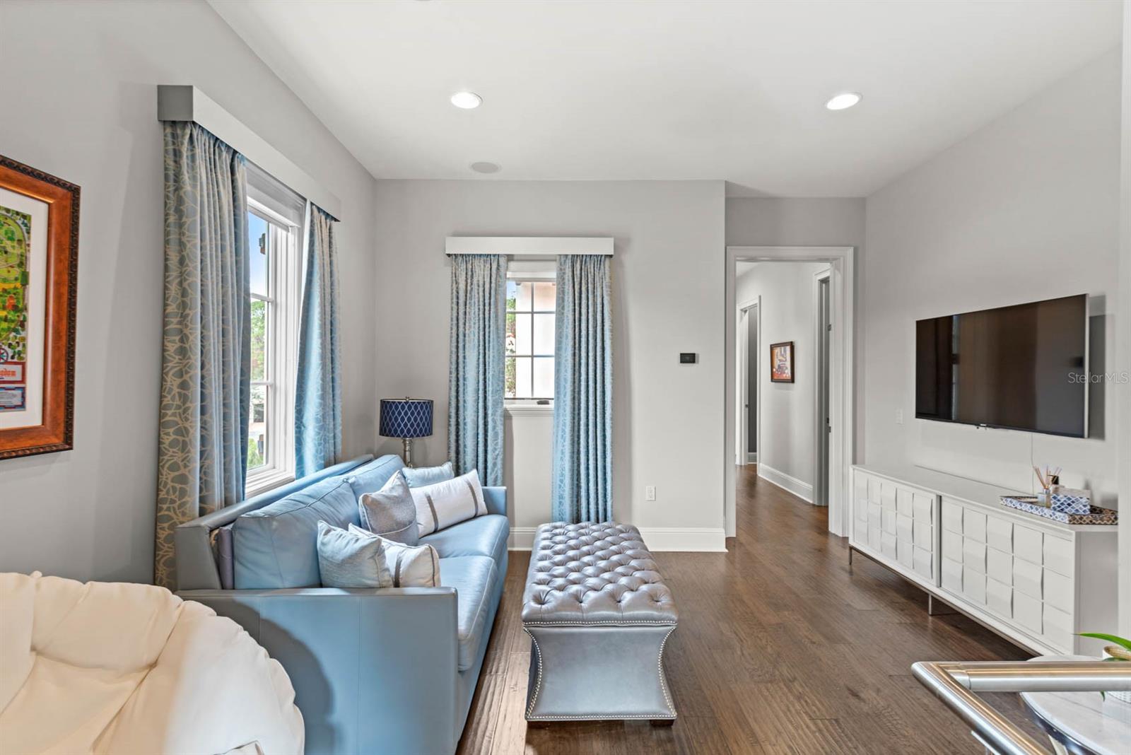 Image 27 of 39 For 9743 Lounsberry Circle