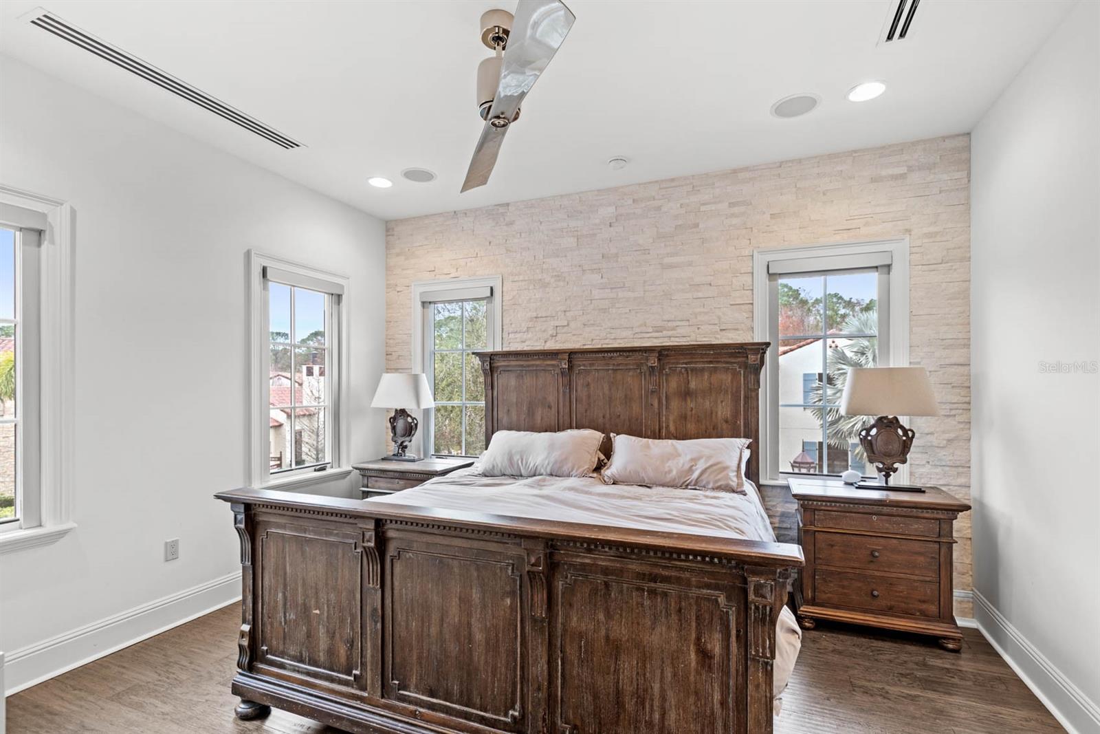 Image 28 of 39 For 9743 Lounsberry Circle