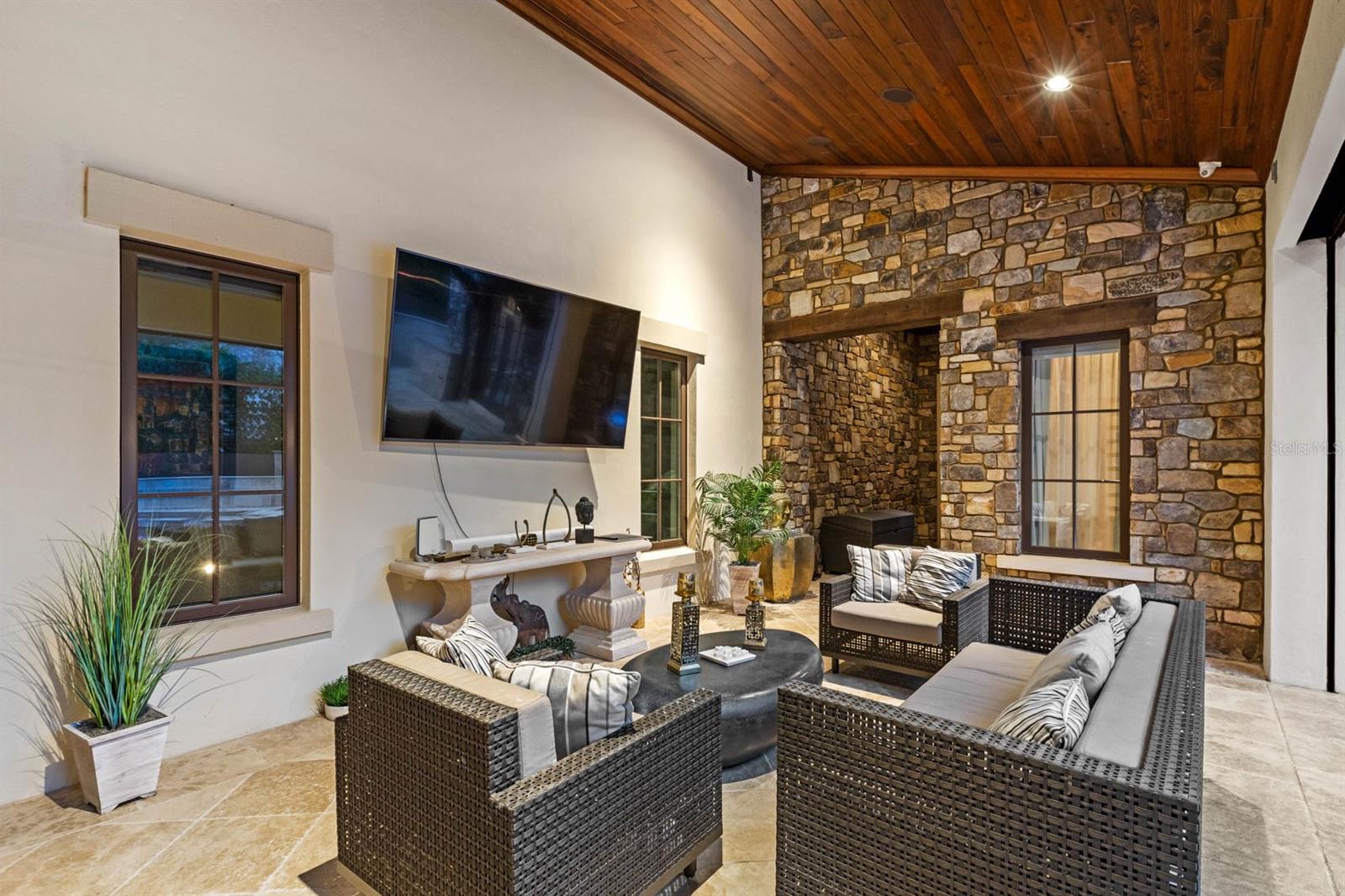 Image 5 of 39 For 9743 Lounsberry Circle