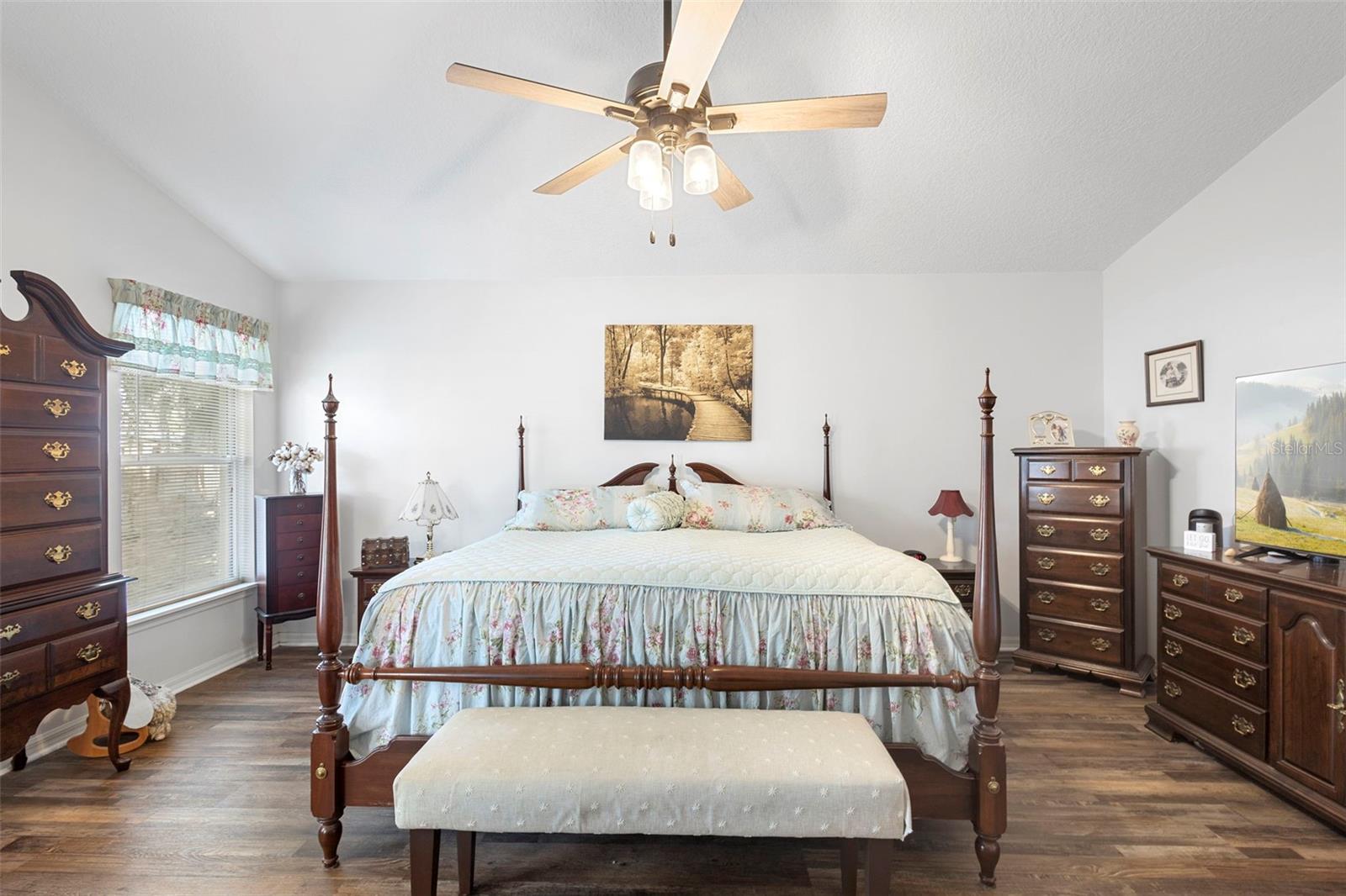 Image 16 of 48 For 10320 Bumblebee Lane