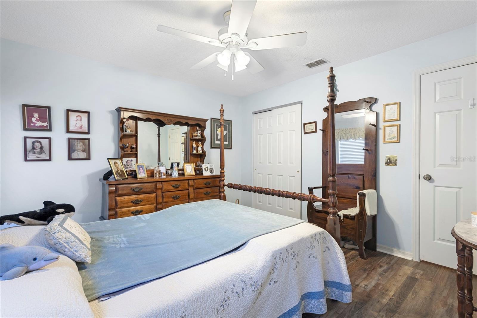 Image 33 of 48 For 10320 Bumblebee Lane