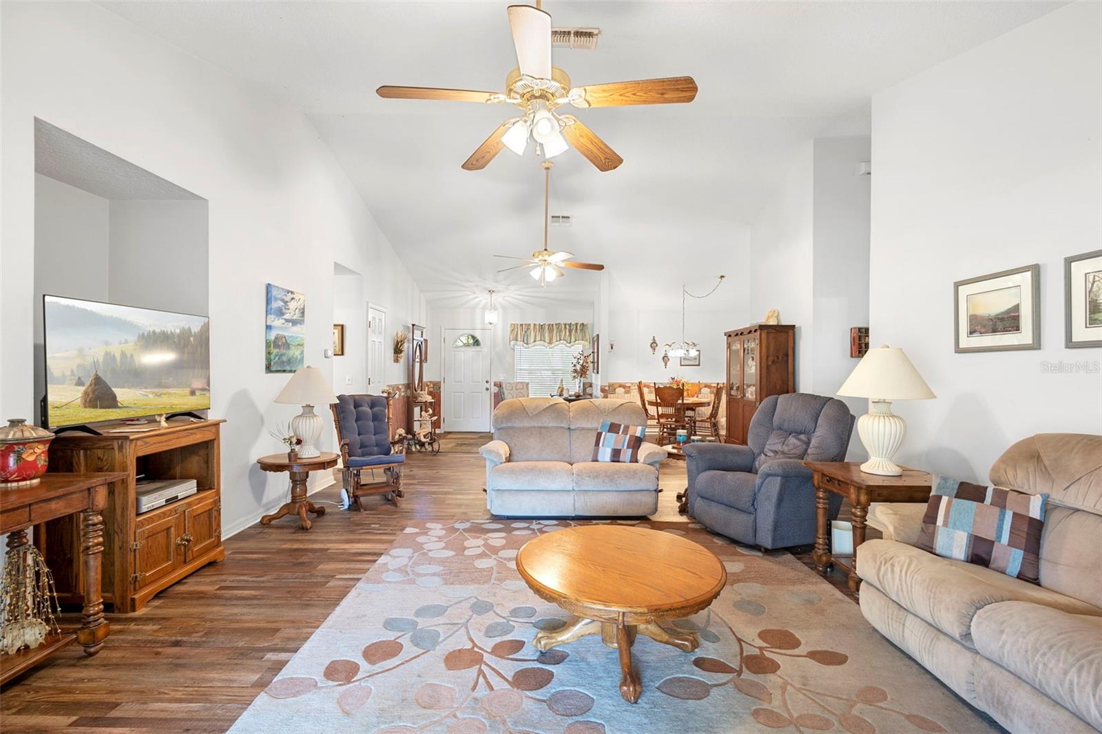 Image 5 of 48 For 10320 Bumblebee Lane