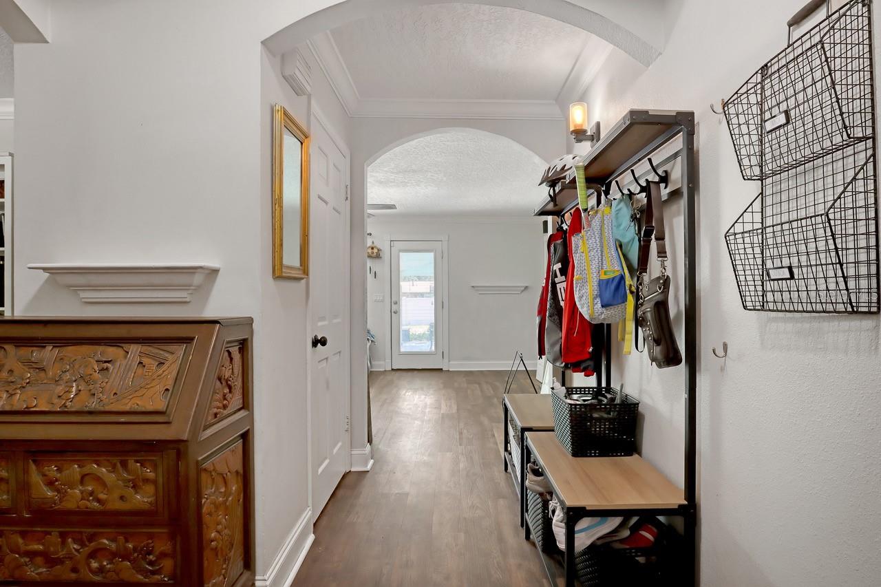 Image 19 of 24 For 408 Monticello Drive