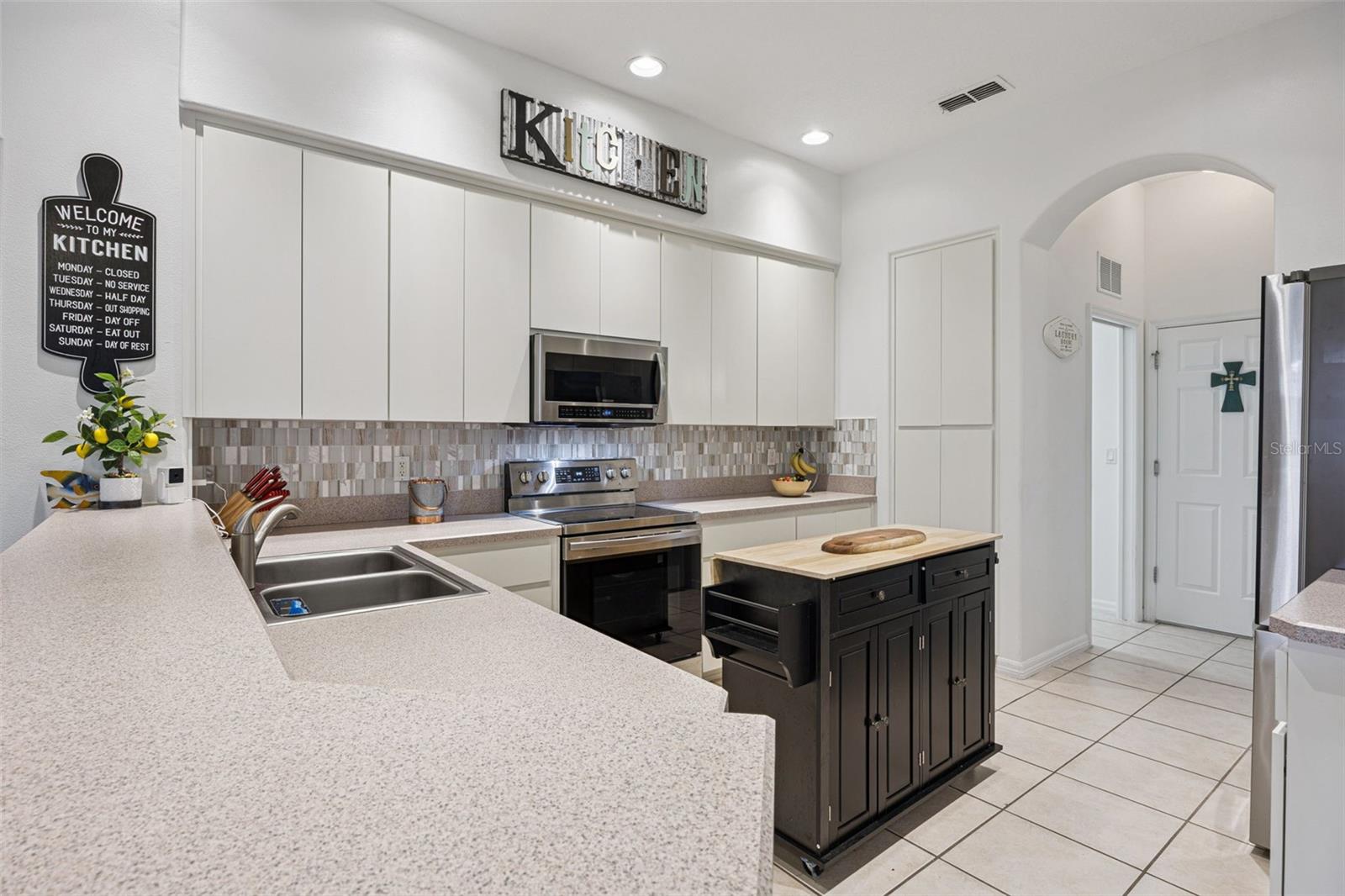 Image 19 of 64 For 5740 Bounty Circle