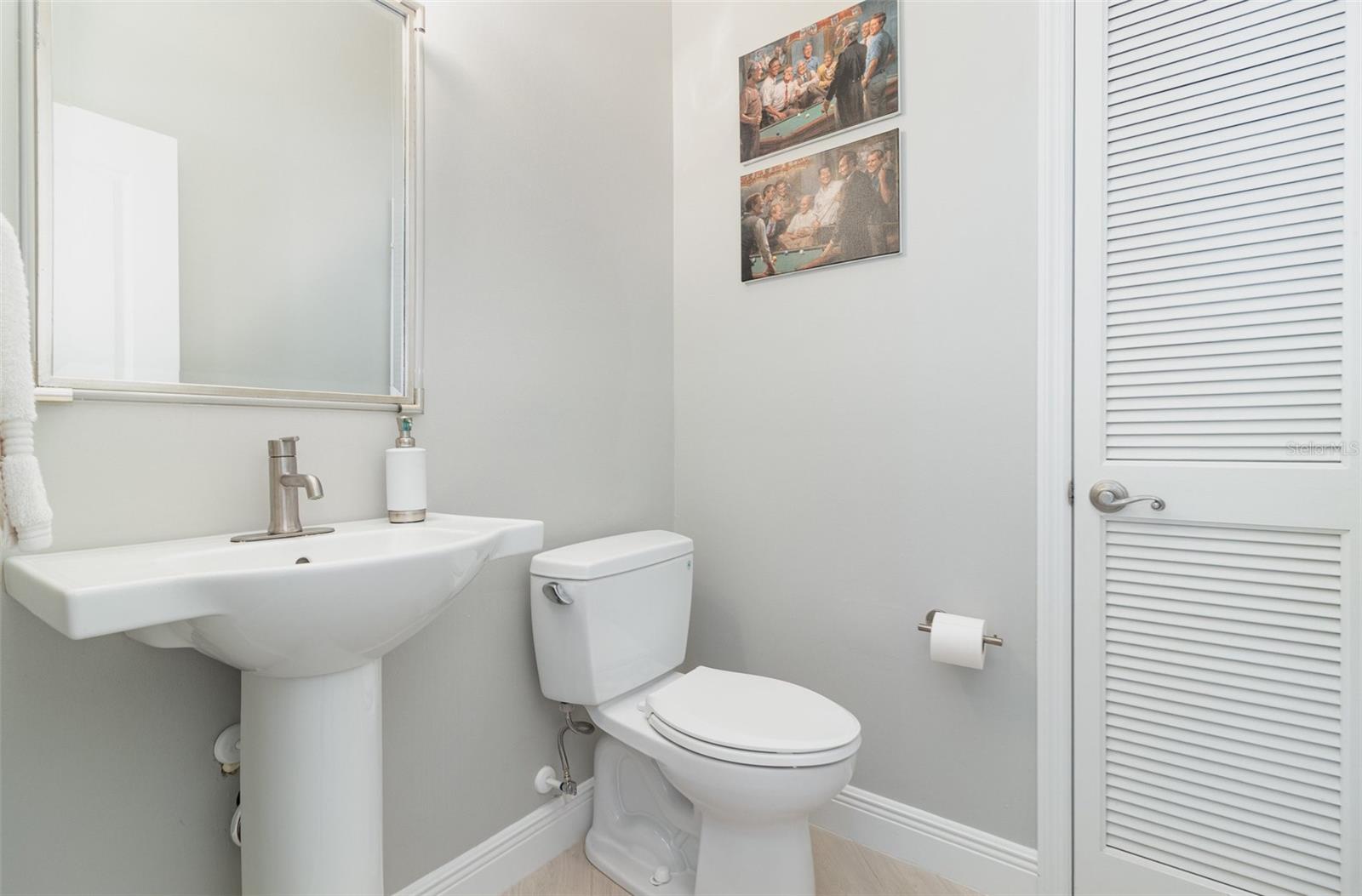 Image 19 of 46 For 7628 Apple Tree Circle