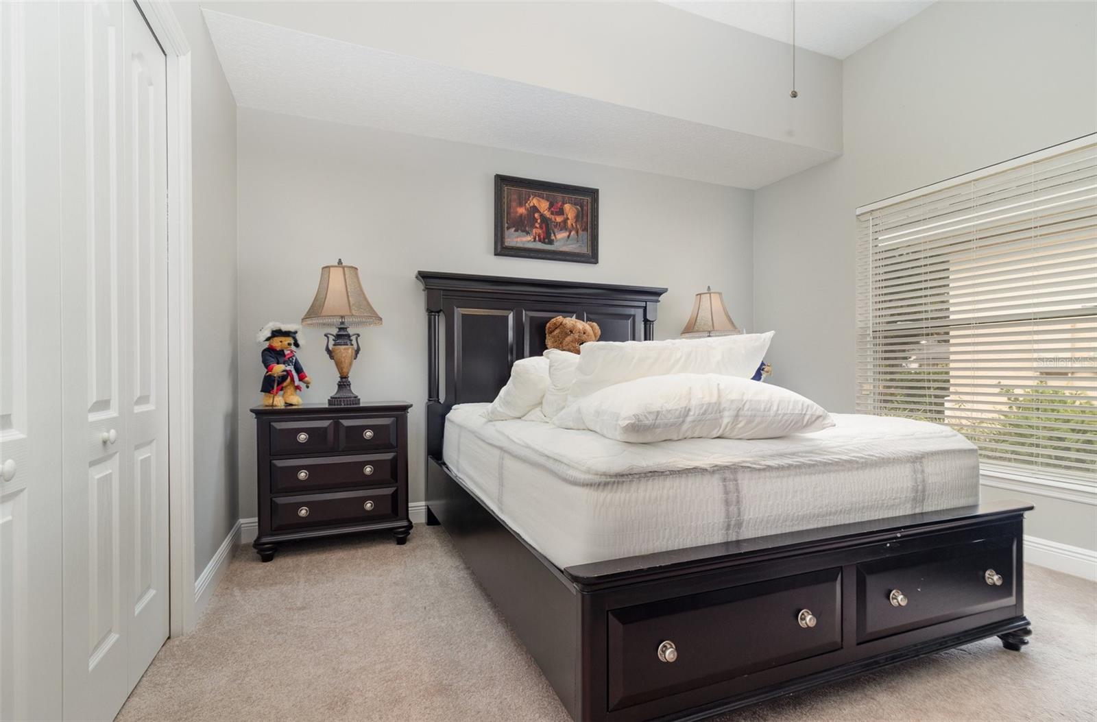 Image 32 of 46 For 7628 Apple Tree Circle