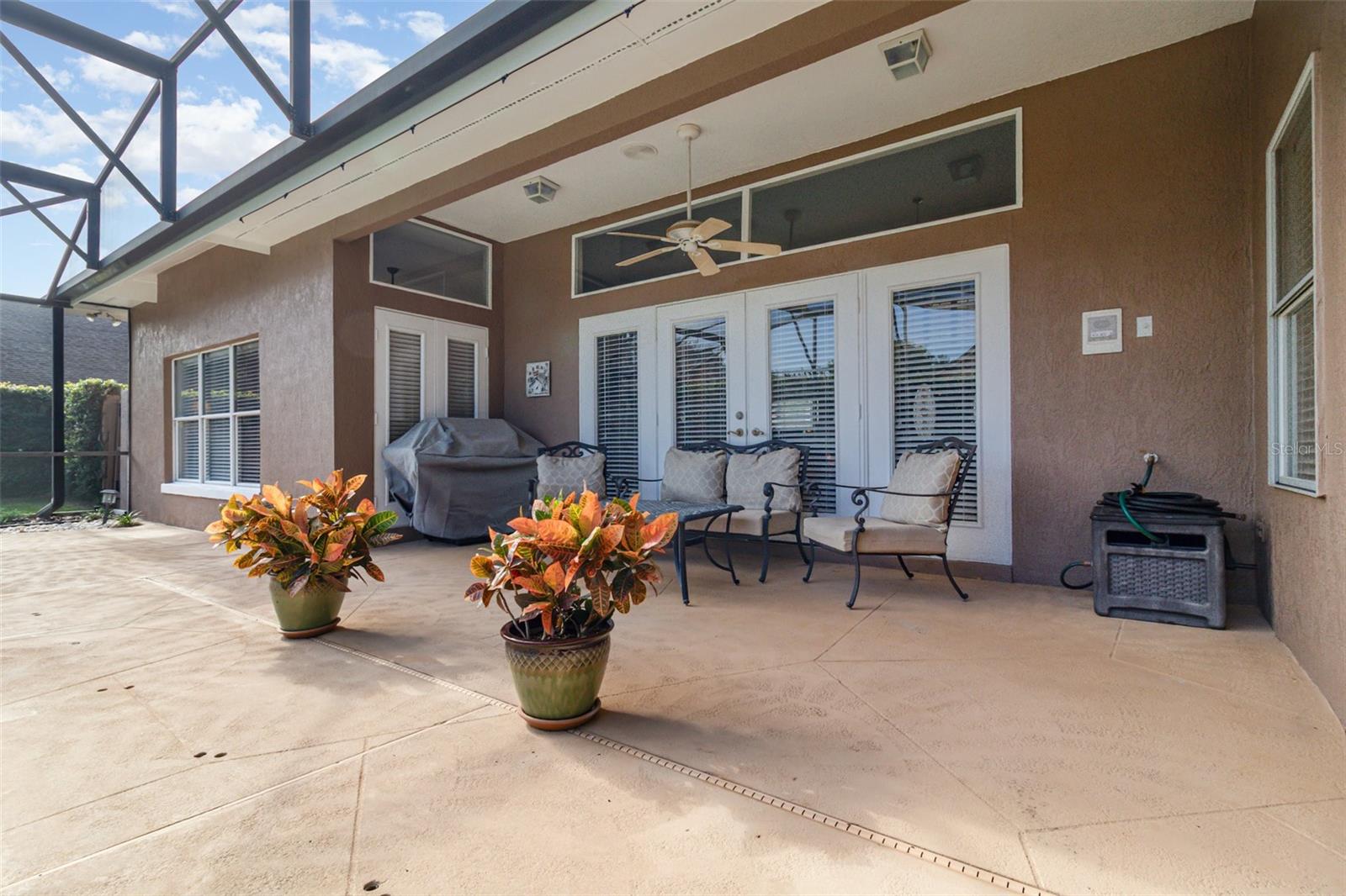 Image 37 of 46 For 7628 Apple Tree Circle