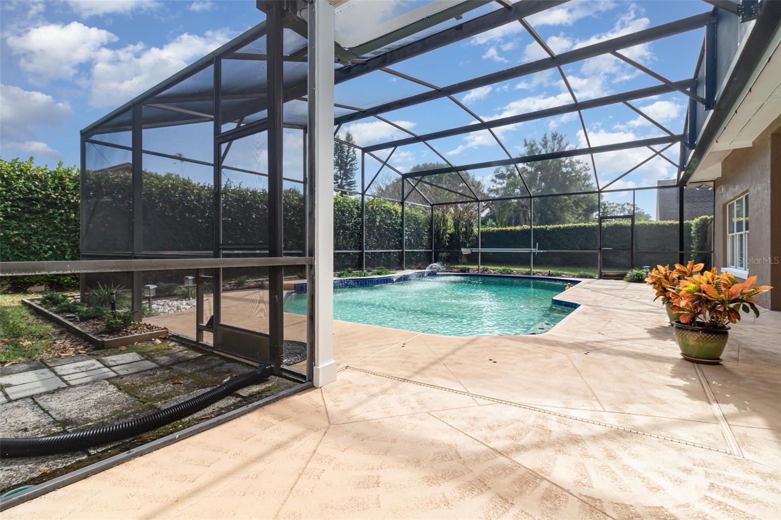 Image 38 of 46 For 7628 Apple Tree Circle